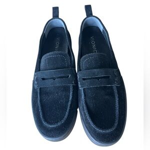Vionic Black Suede Comfort Loafers Sz 7. Like new.